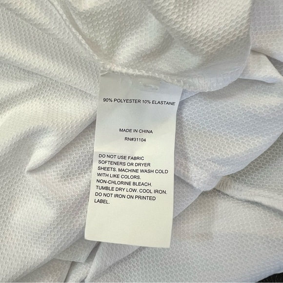 Pro Tour White Sleeveless Collared Shirt Wicking Sports Golf Tennis UPF 50 NWT - Picture 9 of 10